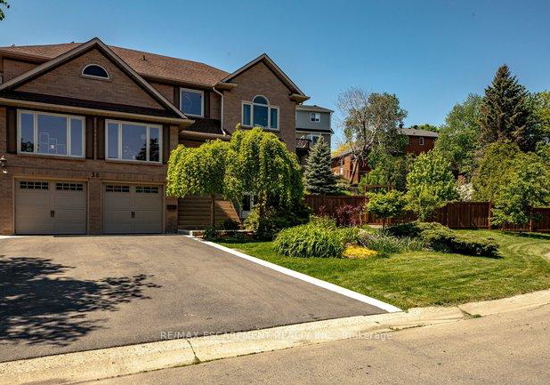 38-sundrop-court-hamilton-ontario-x13242876