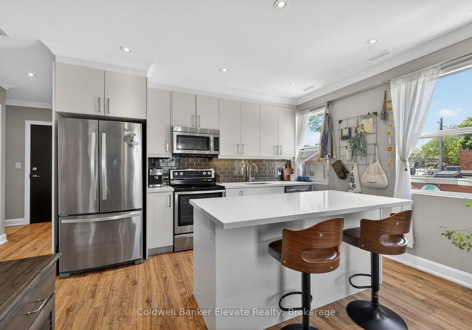2-king-street-w-hamilton-ontario-x13243054