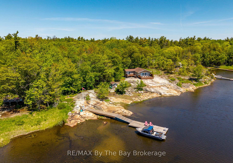 6980-island-1810bone-island-georgian-bay-ontario-x13243182