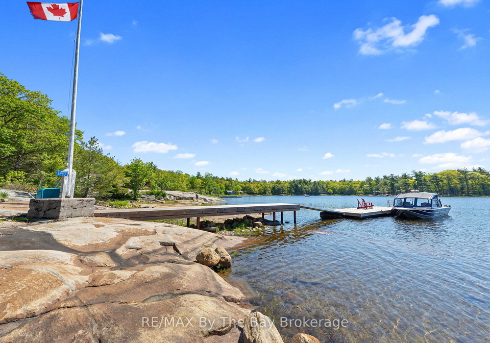 6980-island-1810bone-island-georgian-bay-ontario-x13243182