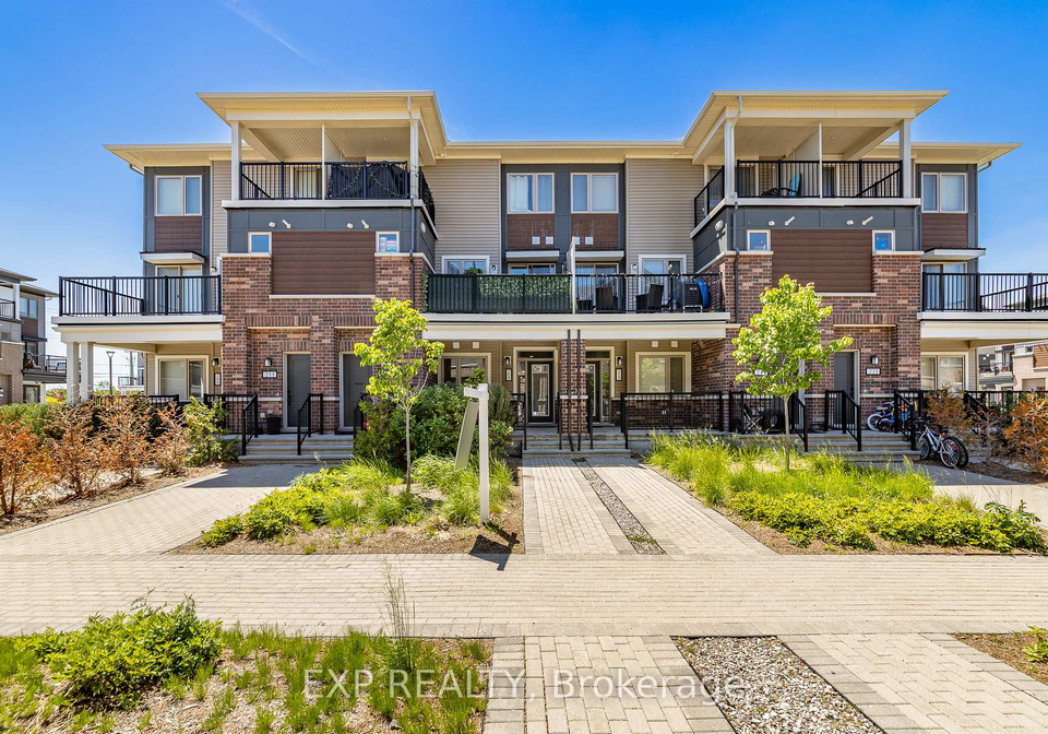 215-lapland-private-kanata-ontario-x13243250
