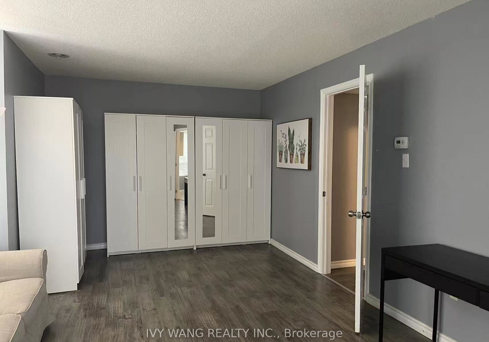 30-chapman-court-london-north-ontario-x13243360