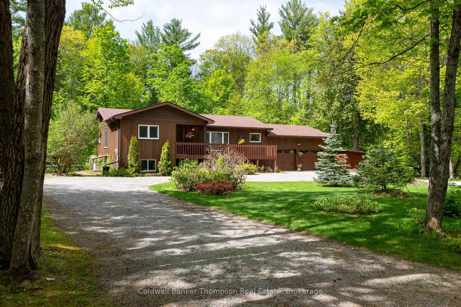 1031-kelly-road-lake-of-bays-ontario-x13243500