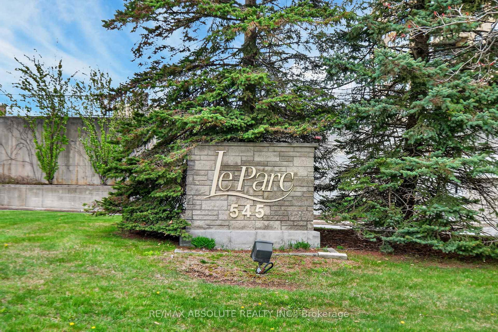 545-st-laurent-boulevard-ottawa-ontario-x13243506