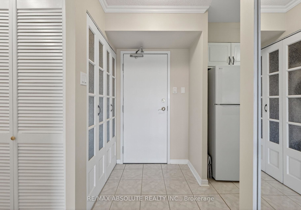 545-st-laurent-boulevard-ottawa-ontario-x13243506