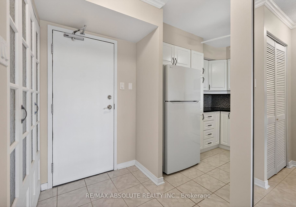 545-st-laurent-boulevard-ottawa-ontario-x13243506
