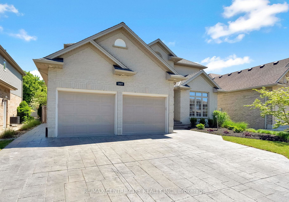 1027-manchester-road-london-north-ontario-x13243594