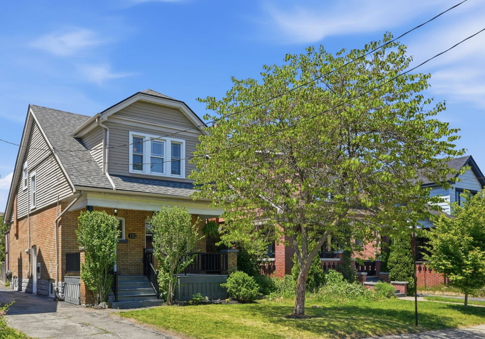 170-kensington-avenue-s-hamilton-ontario-x13243682