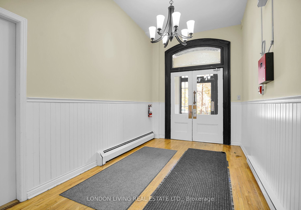 49-ridout-street-s-london-south-ontario-x13243708