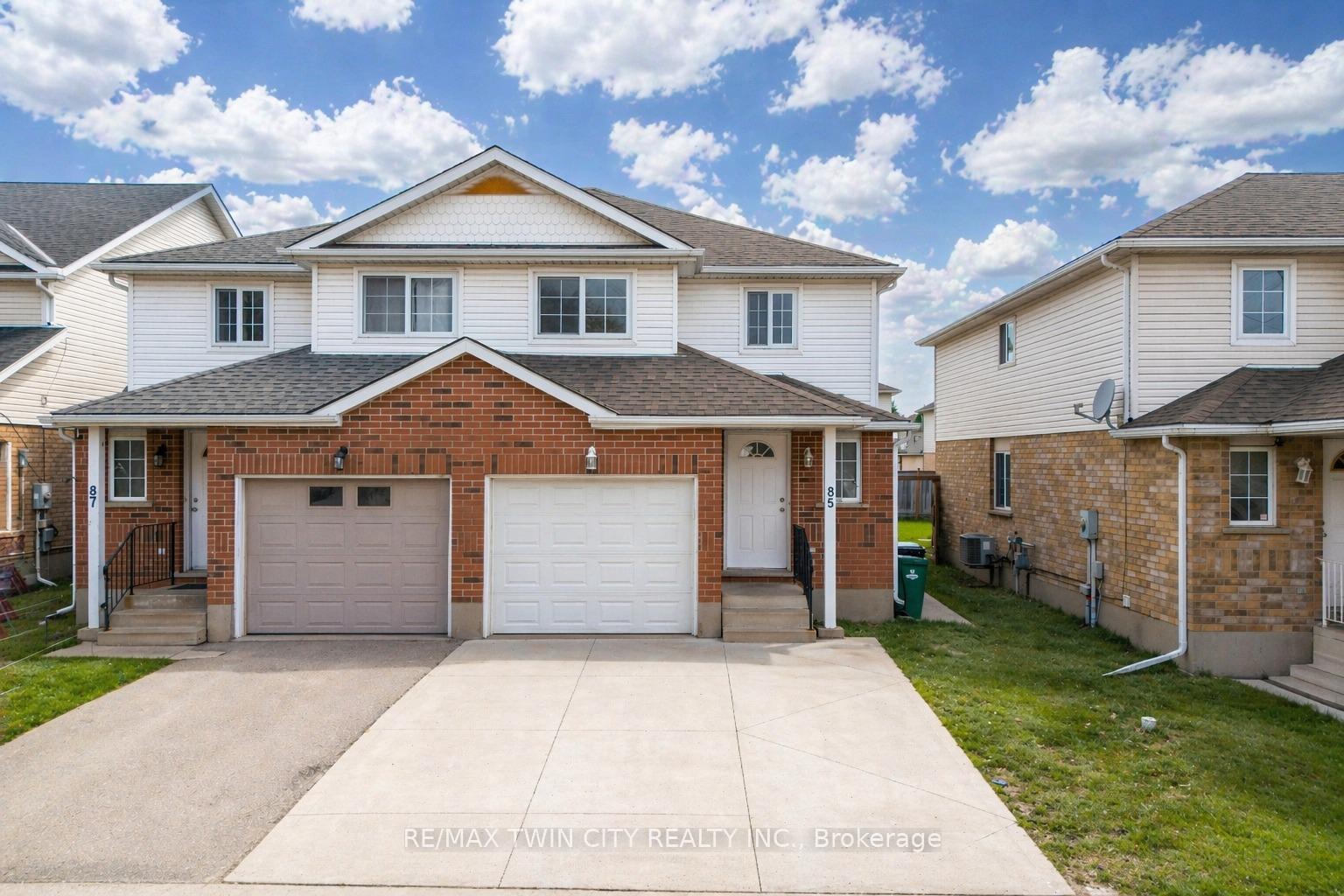 85-activa-avenue-kitchener-ontario-x13243750