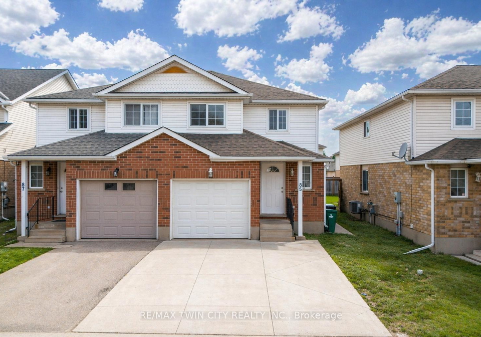 85-activa-avenue-kitchener-ontario-x13243750