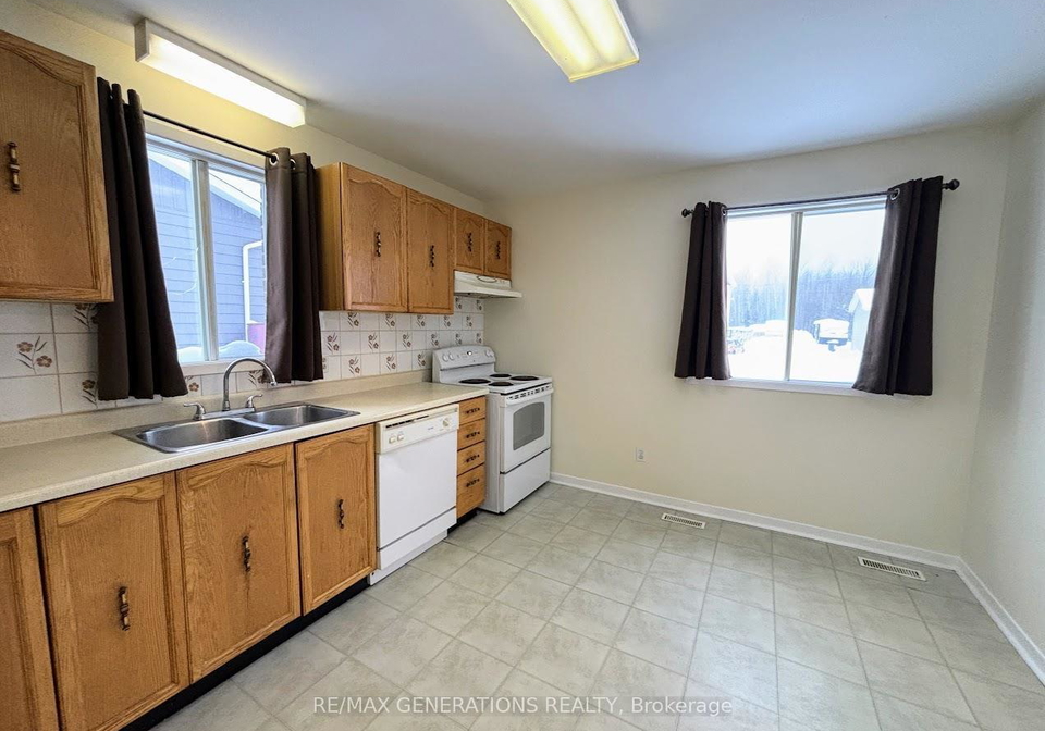77-matachewan-road-manitouwadge-ontario-x13243924