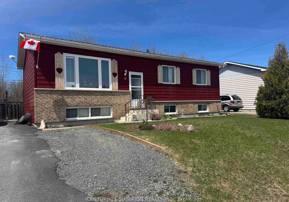 13-moose-drive-manitouwadge-ontario-x13244190