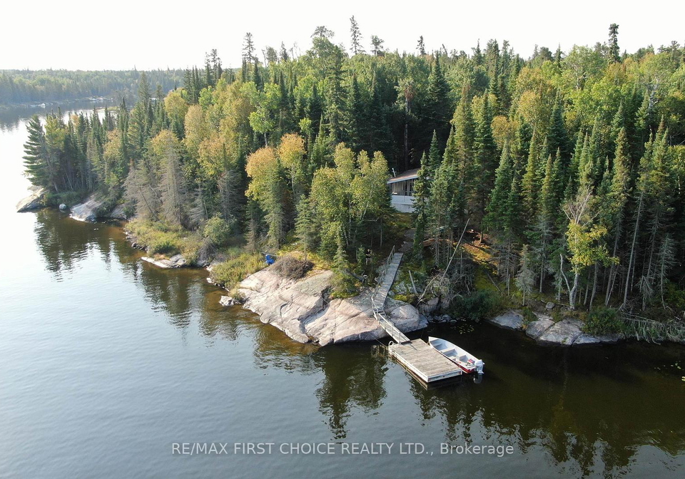 s882-winnipeg-river-kenora-remote-area-ontario-x13245190