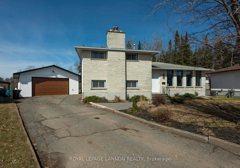 526-ryerson-place-thunder-bay-ontario-x13245228