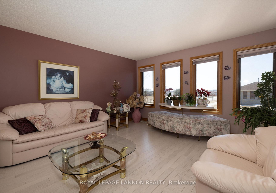 405-riviera-drive-thunder-bay-ontario-x13245316