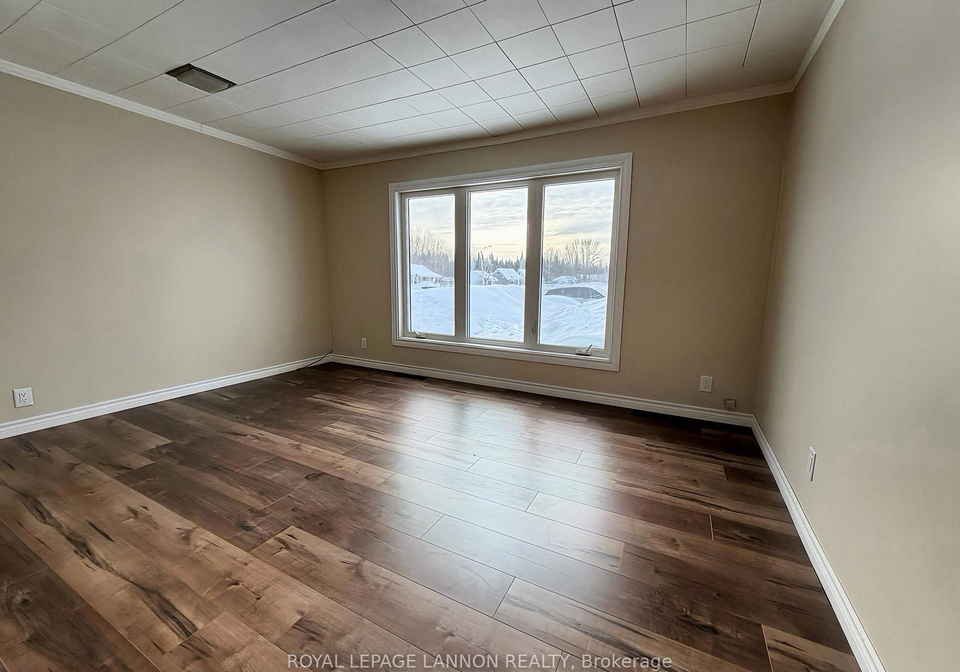 330-ball-park-crescent-greenstone-ontario-x13245410
