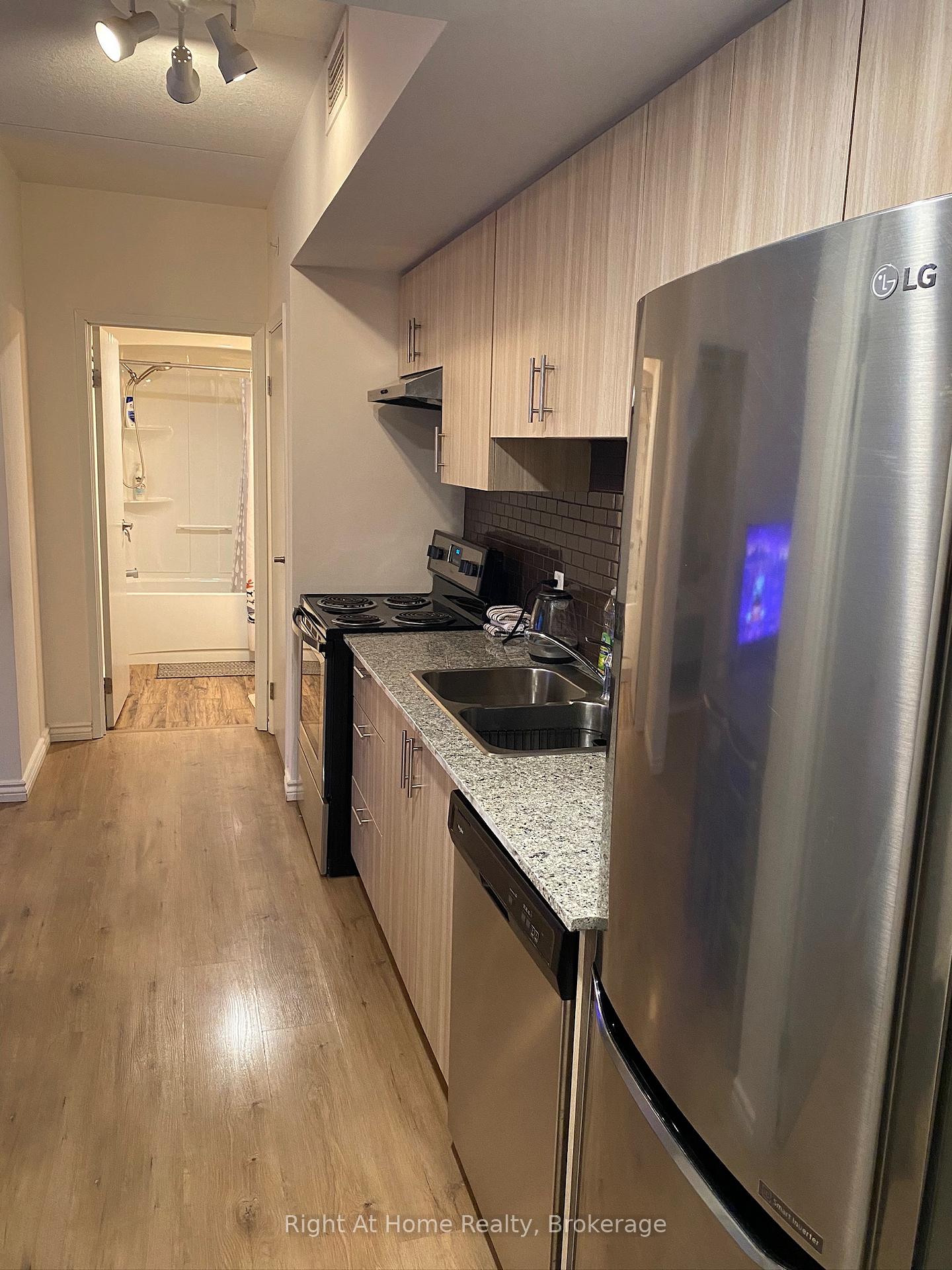 275-larch-street-waterloo-ontario-x13245662