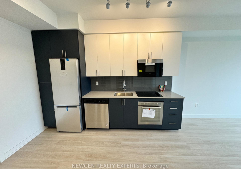 415-main-street-w-hamilton-ontario-x13245960