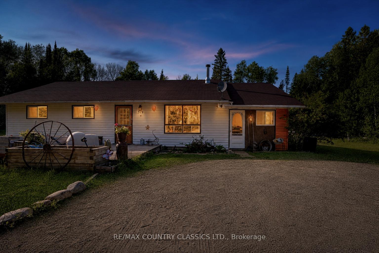 319-east-lake-road-hastings-highlands-ontario-x13246238