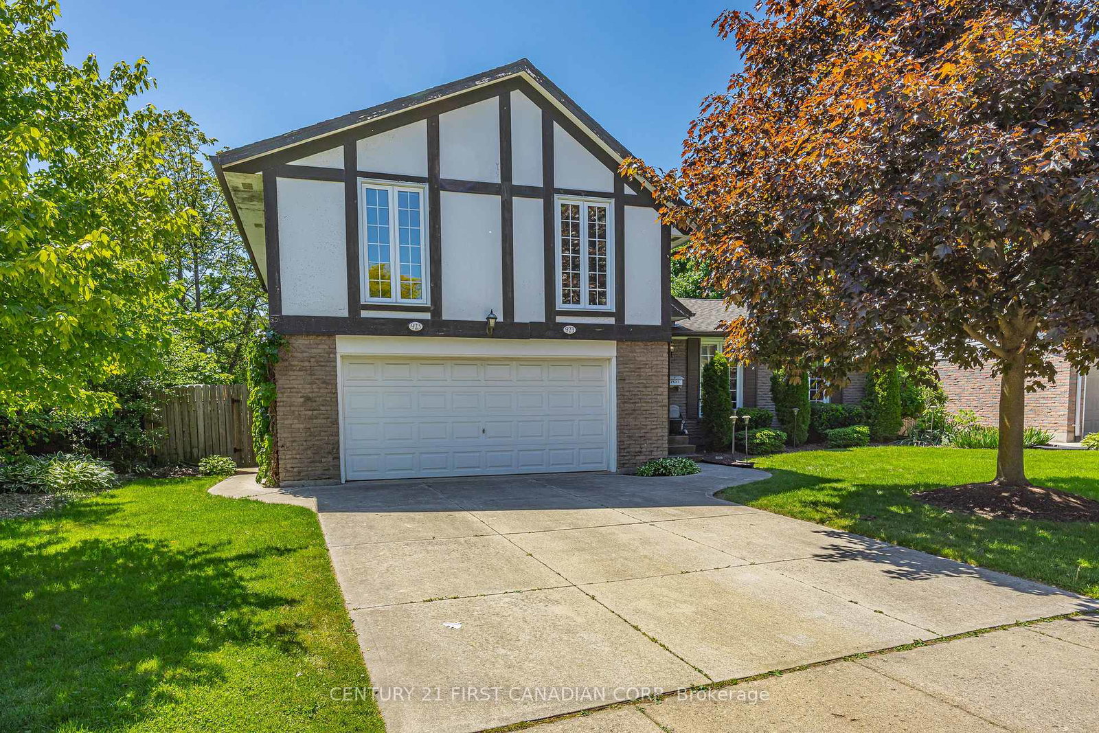 923-farnham-road-london-south-ontario-x13246532