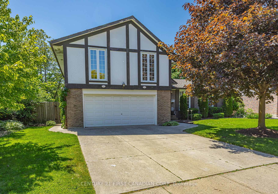 923-farnham-road-london-south-ontario-x13246532