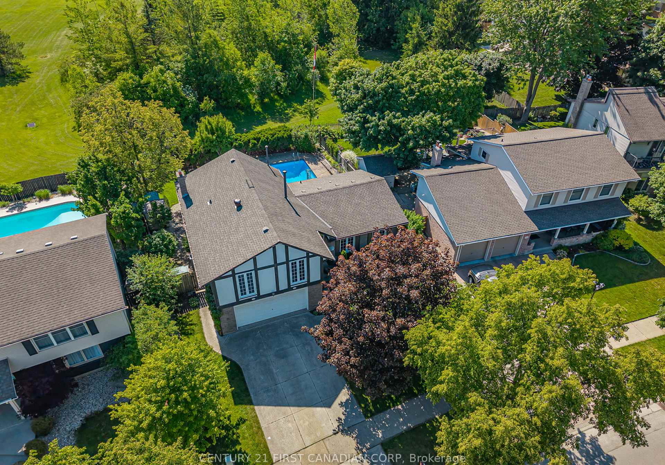 923-farnham-road-london-south-ontario-x13246532