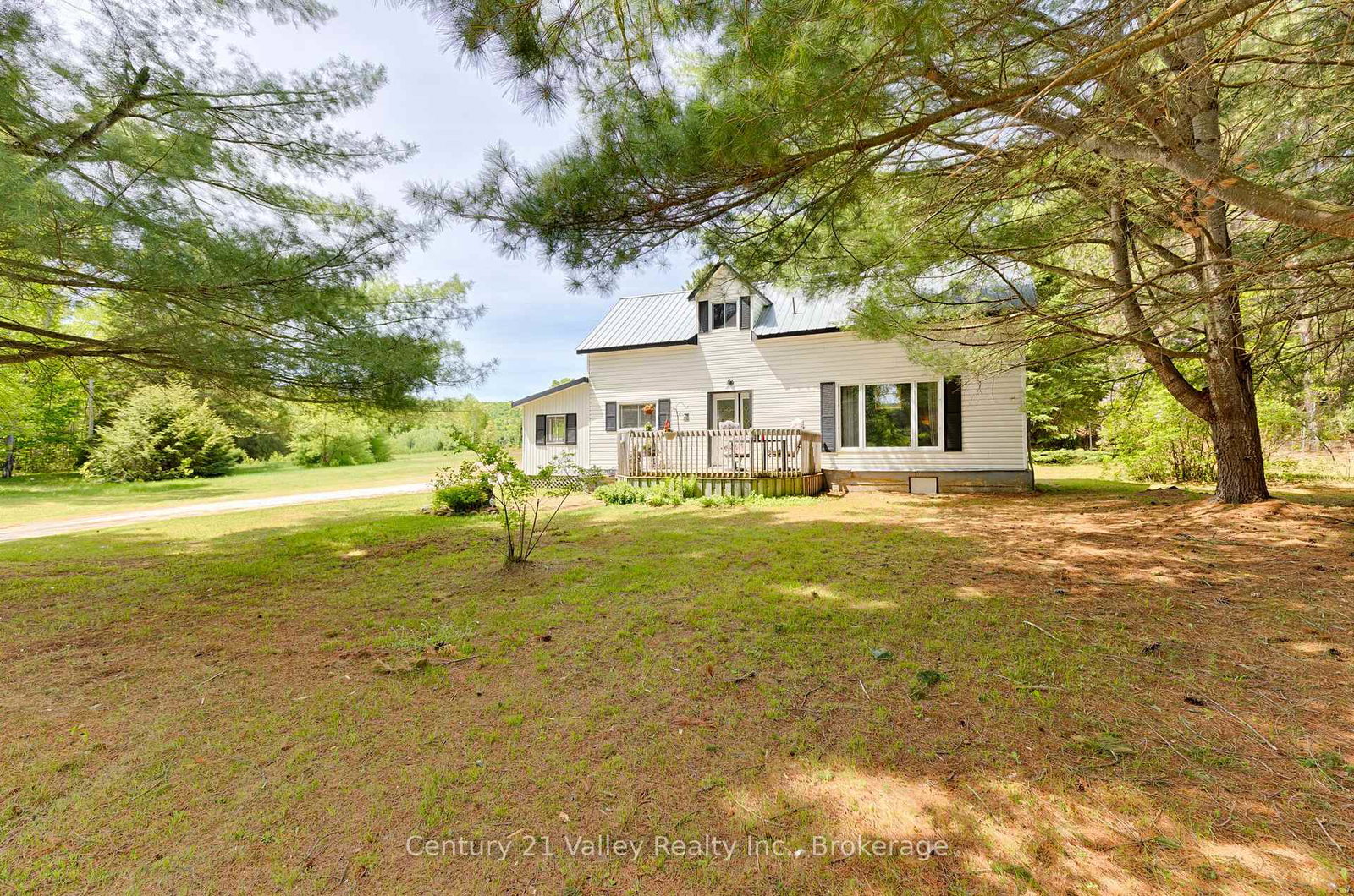 5835a-matawatchan-road-greater-madawaska-ontario-x13246568