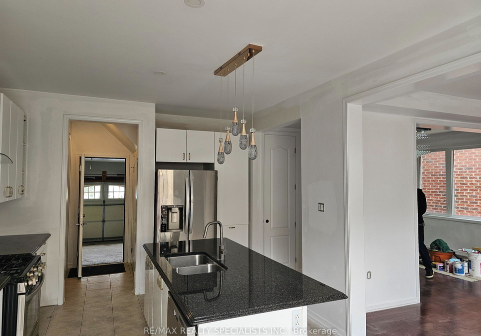 243-seabrook-drive-kitchener-ontario-x13246702