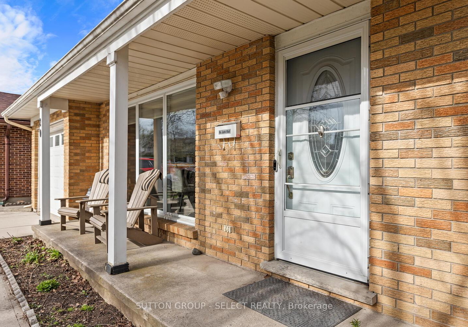 20-lochern-road-london-south-ontario-x13246754