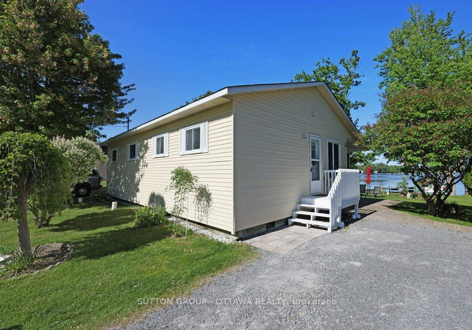 225-montgomery-park-road-mississippi-mills-ontario-x13247084