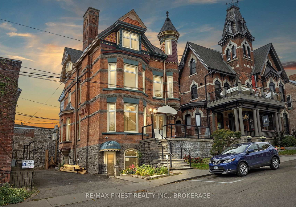 10-victoria-avenue-brockville-ontario-x13247178