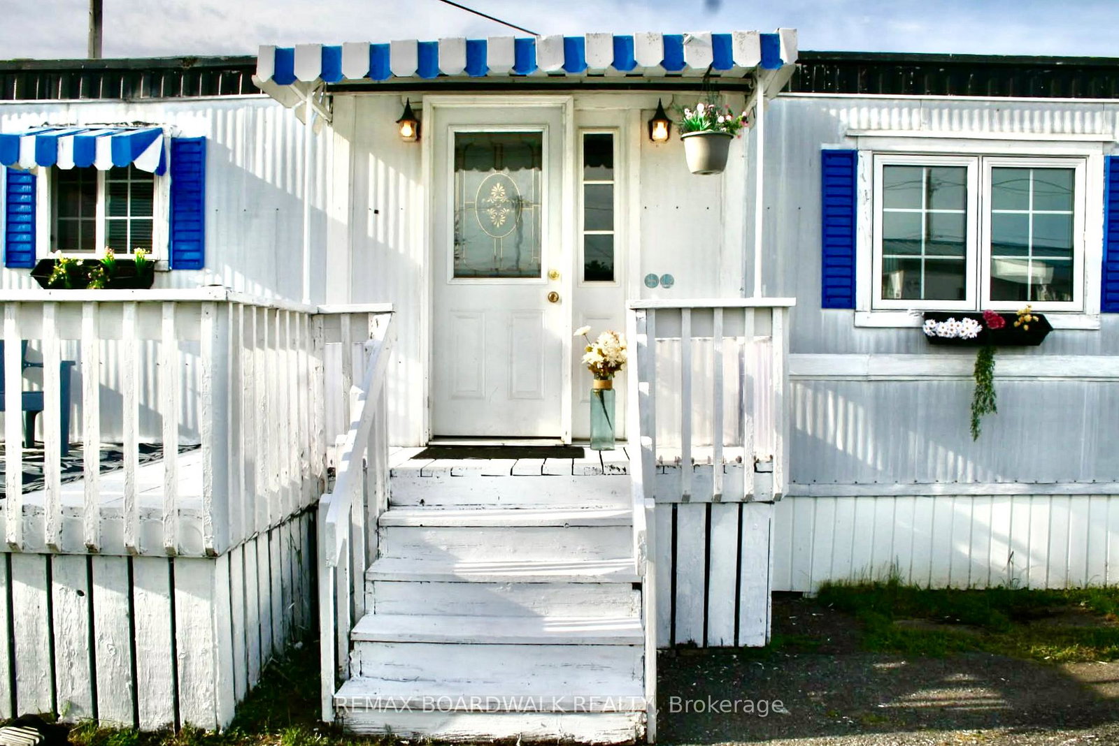 25-county-road-31-south-dundas-ontario-x13247386