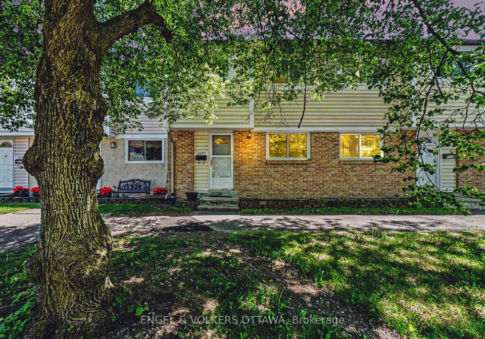 4557-dora-crescent-ottawa-ontario-x13247436