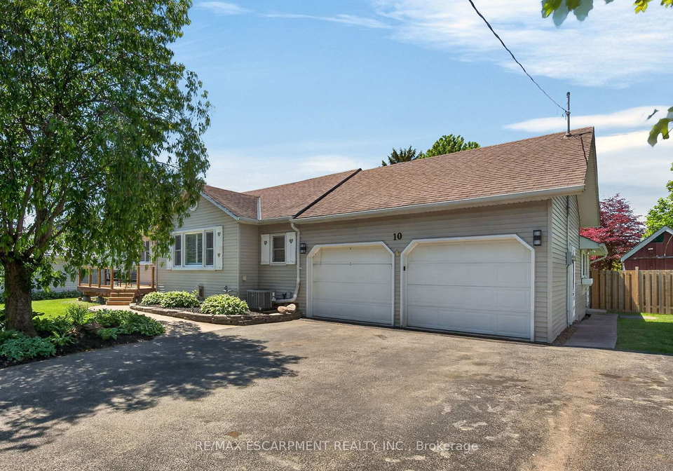 10-elm-street-norfolk-ontario-x13247442