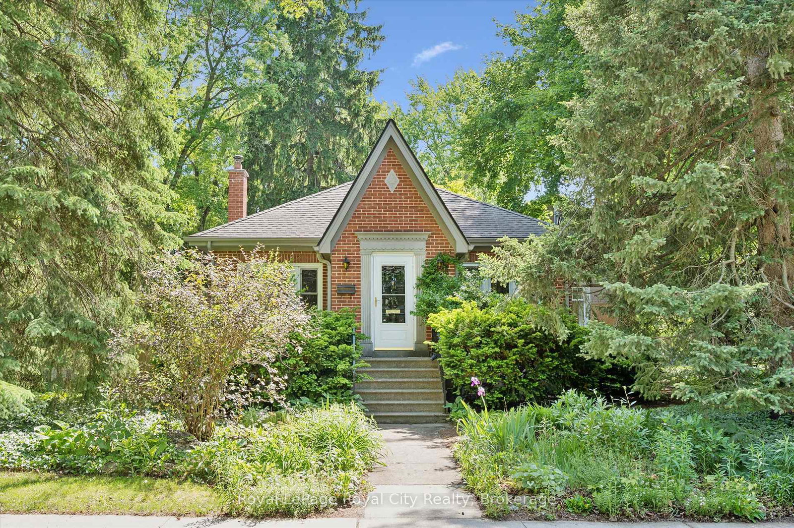 3-mccrae-boulevard-guelph-ontario-x13247718