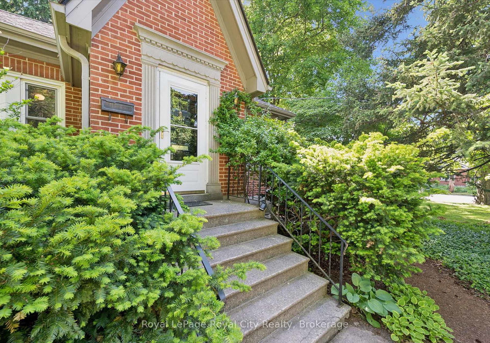 3-mccrae-boulevard-guelph-ontario-x13247718