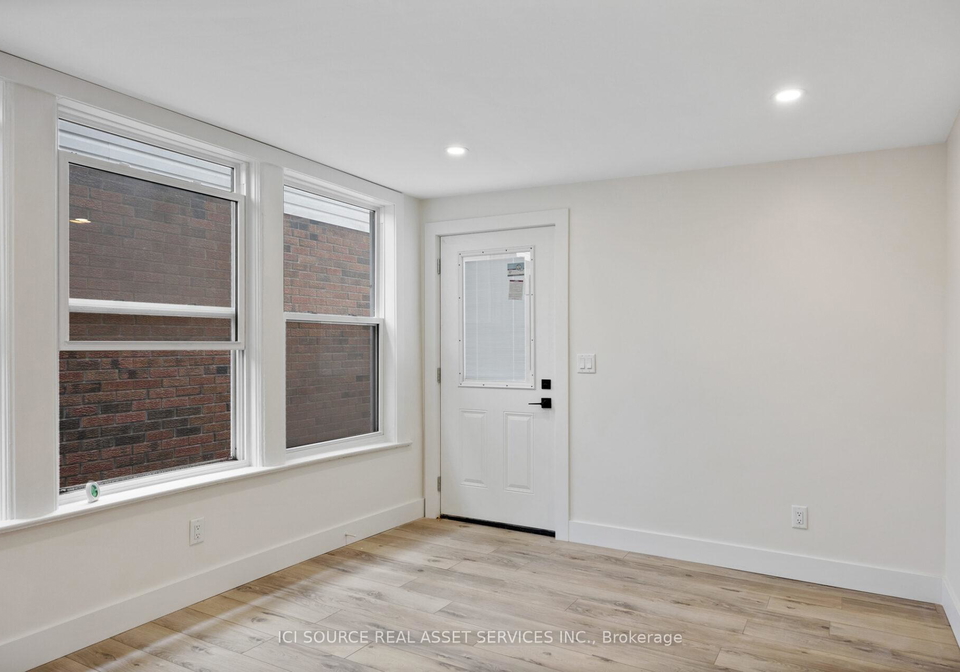 304-lincoln-road-windsor-ontario-x13247756