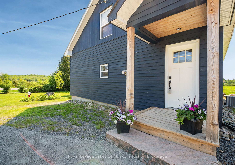 2565-south-horn-lk-road-magnetawan-ontario-x13247766