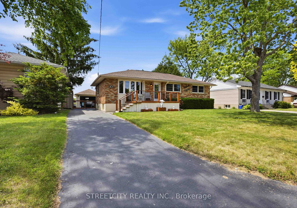 893-hollands-avenue-sarnia-ontario-x13247846