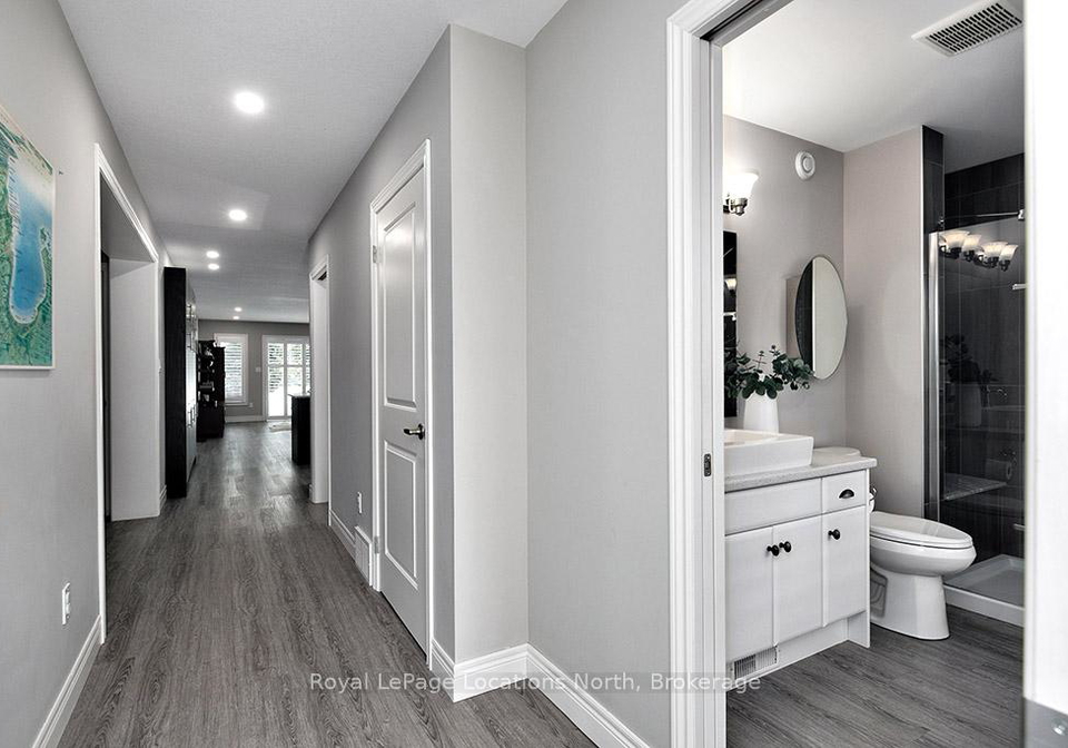 17-elgin-street-s-blue-mountains-ontario-x13247884