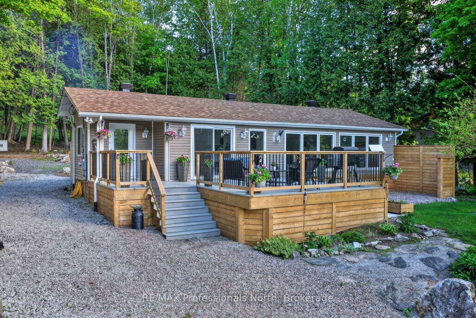 1086-providence-drive-algonquin-highlands-ontario-x13247990