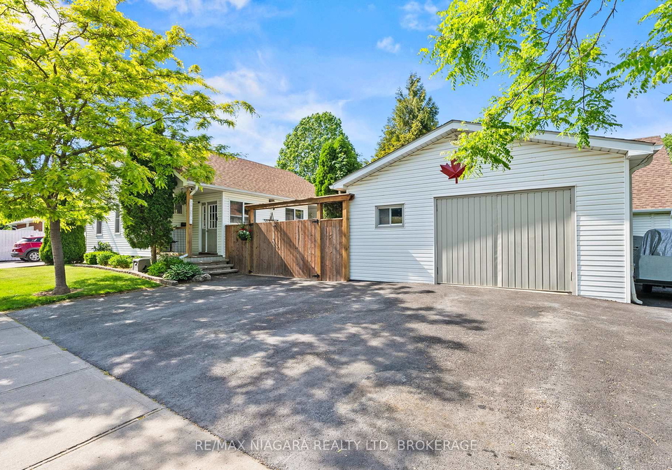25-mildred-avenue-st-catharines-ontario-x13248318
