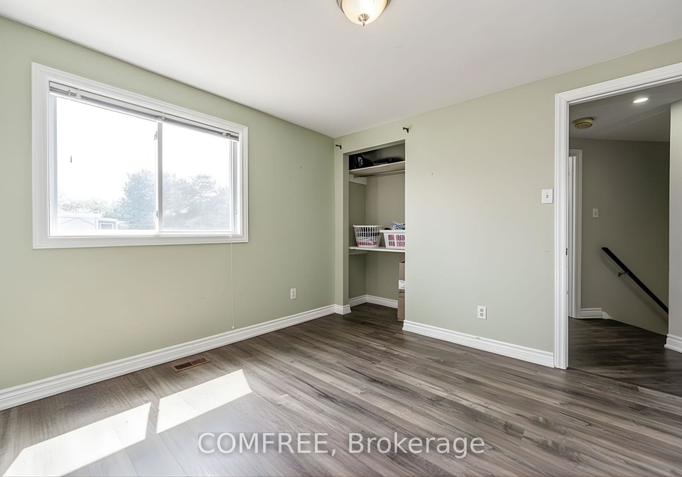 60-elmsdale-drive-kitchener-ontario-x13248346