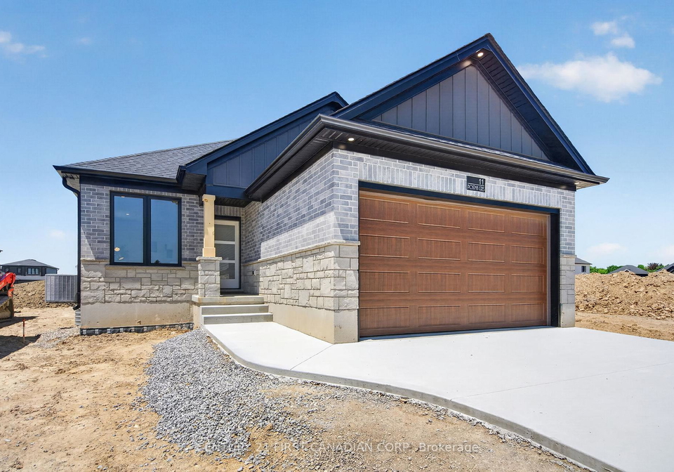 11-postma-crescent-north-middlesex-ontario-x13248506