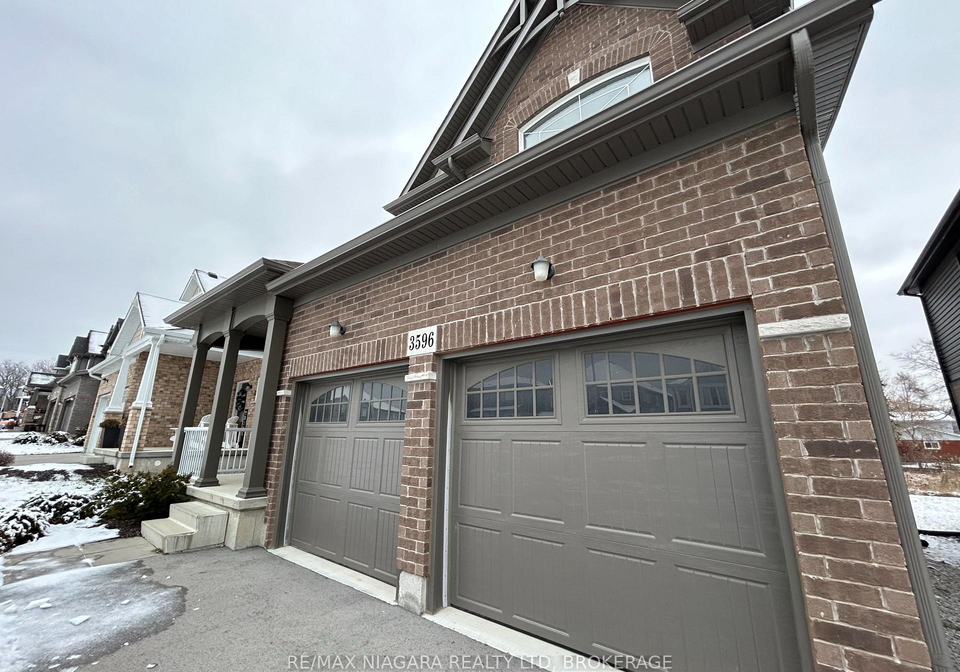 3596-carolinia-court-fort-erie-ontario-x13248514