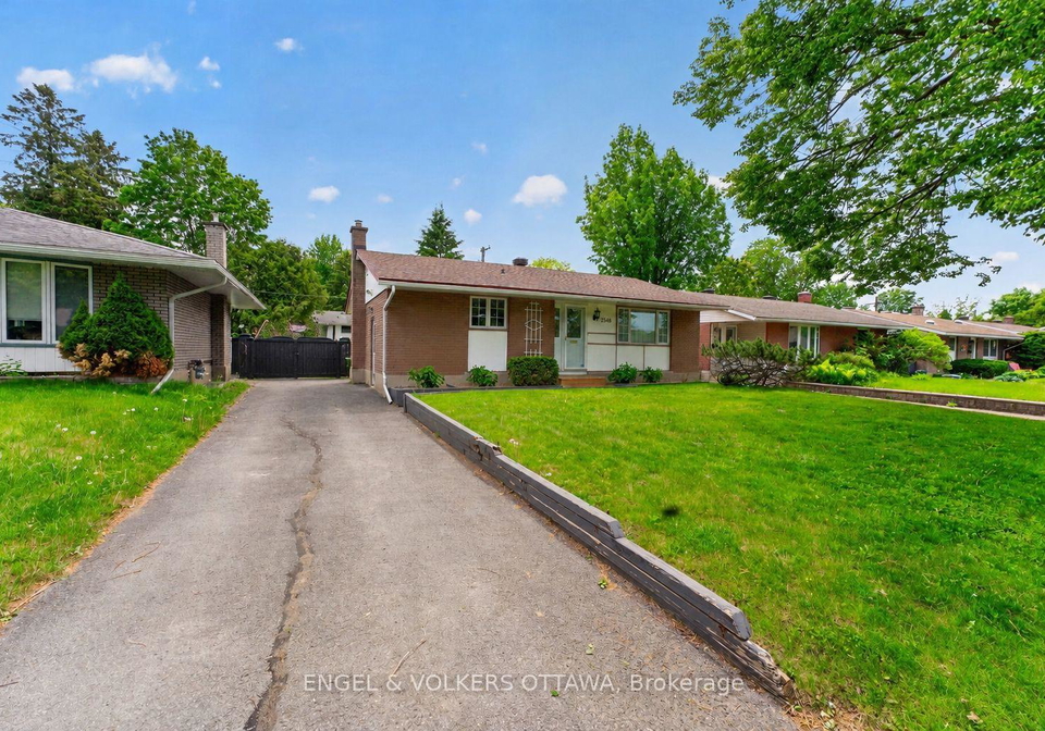 2548-hanlon-avenue-ottawa-ontario-x13248518