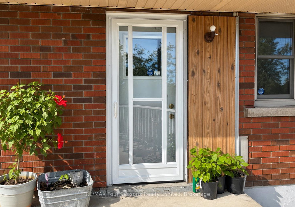 23-camille-court-hamilton-ontario-x13248574