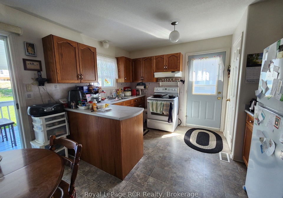 103-meadowview-lane-north-perth-ontario-x13248582
