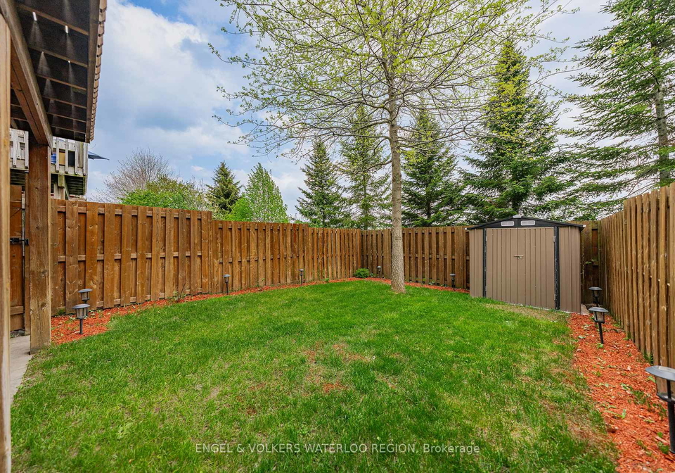533-wasaga-crescent-waterloo-ontario-x13248662